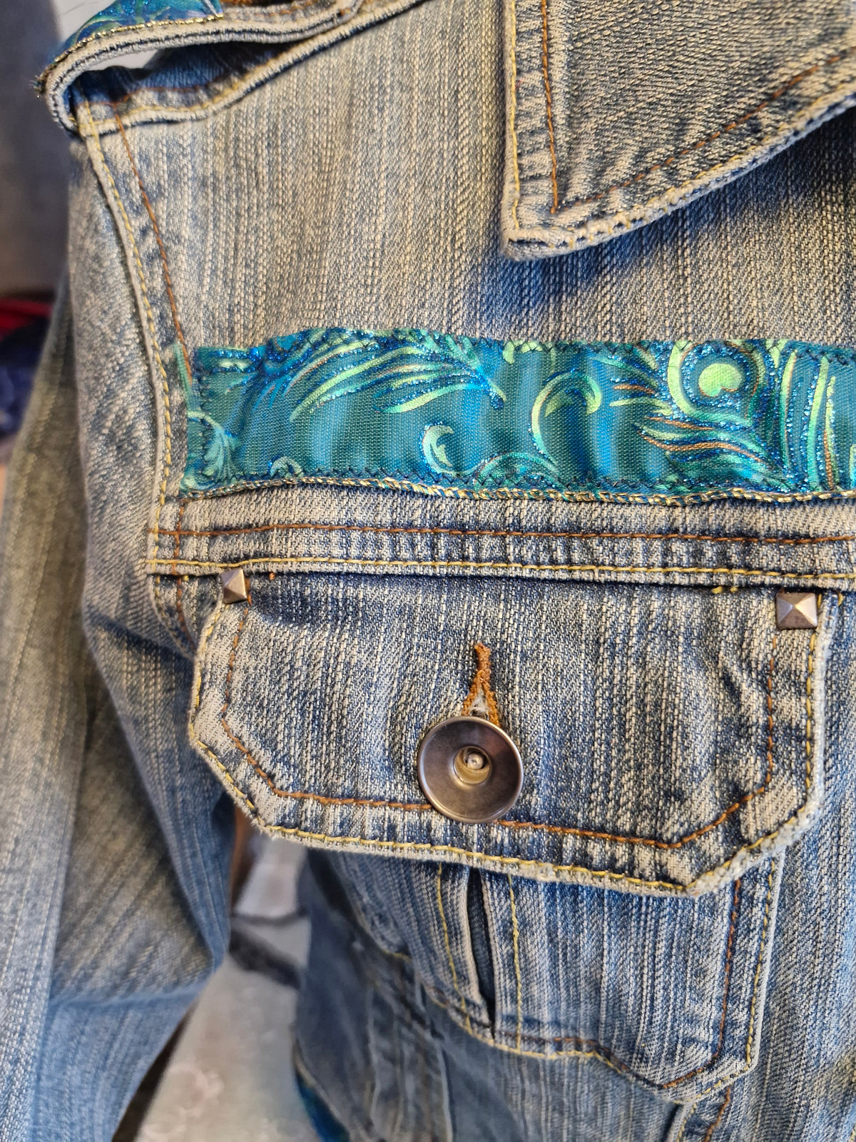 Peacock blues